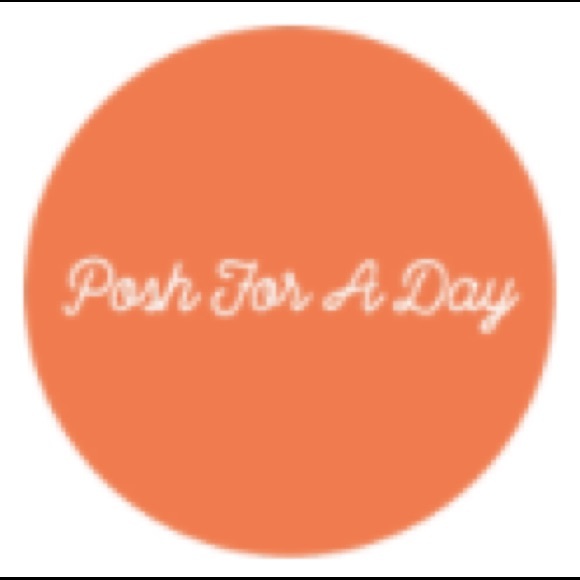 Meet your Posher, Kelley - Picture 1 of 1